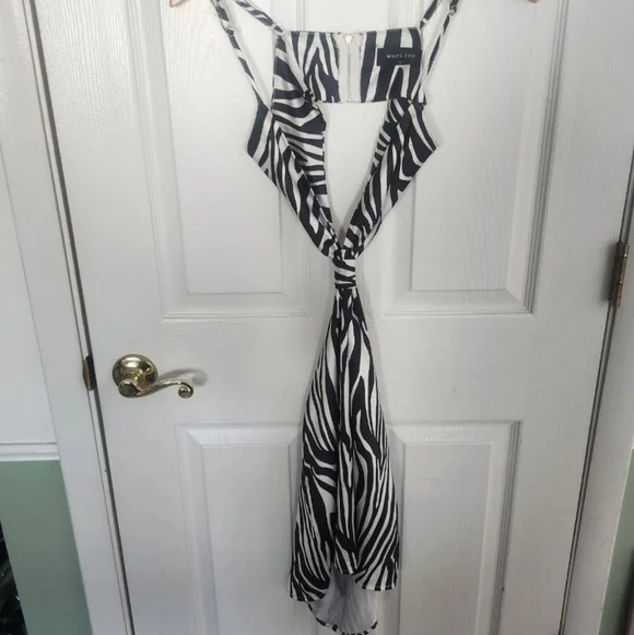 White Fox Boutique Size Small Zebra BLK Cut Out Halter Party Mini Dress $60 MSRP - Picture 2 of 8